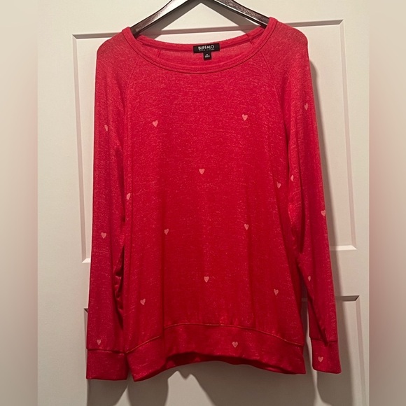 Buffalo David Hearts Women’s Top - Picture 1 of 3